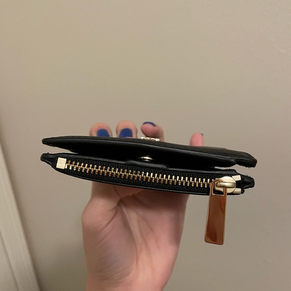 Tory Burch wallet - Picture 3 of 5